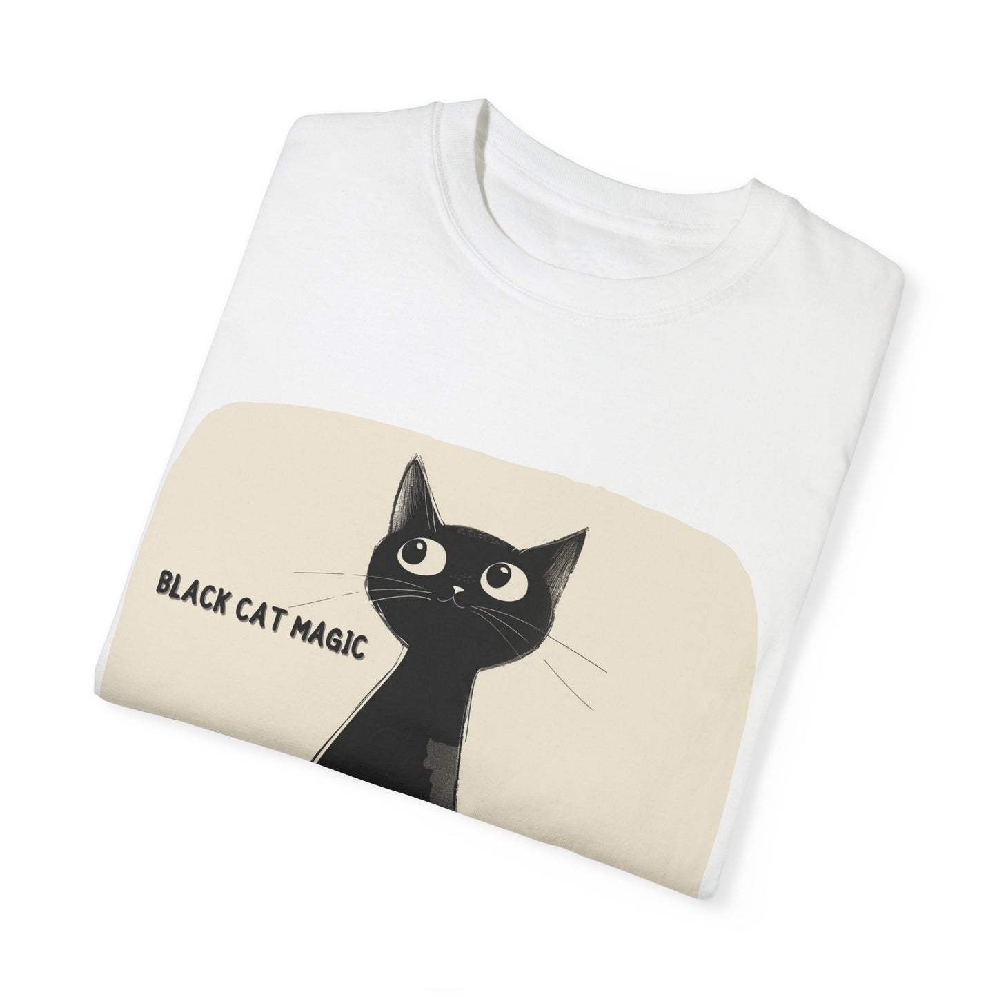 Black cat magic T-shirt